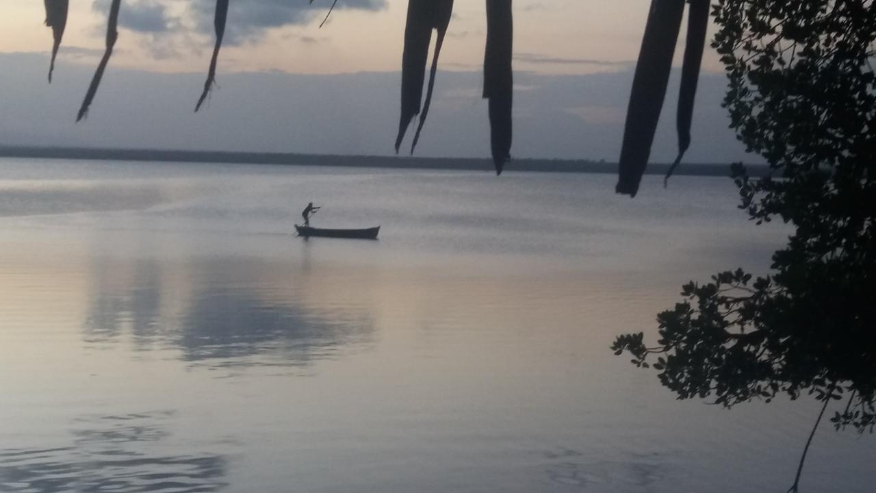 Nyumba Ya Afrika Bed & Breakfast Watamu Exterior photo